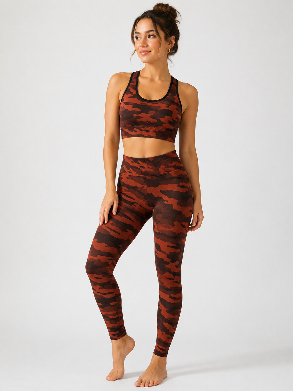 Camo Seamless Activewear Set – Women's Sports Bra & High-Waist Leggings